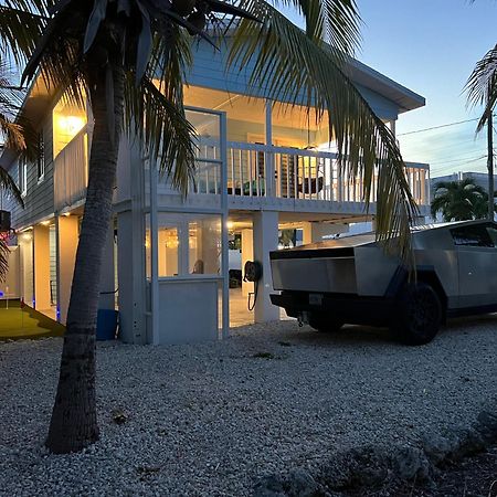 Casa Blue Pelican. Маратон Екстериор снимка