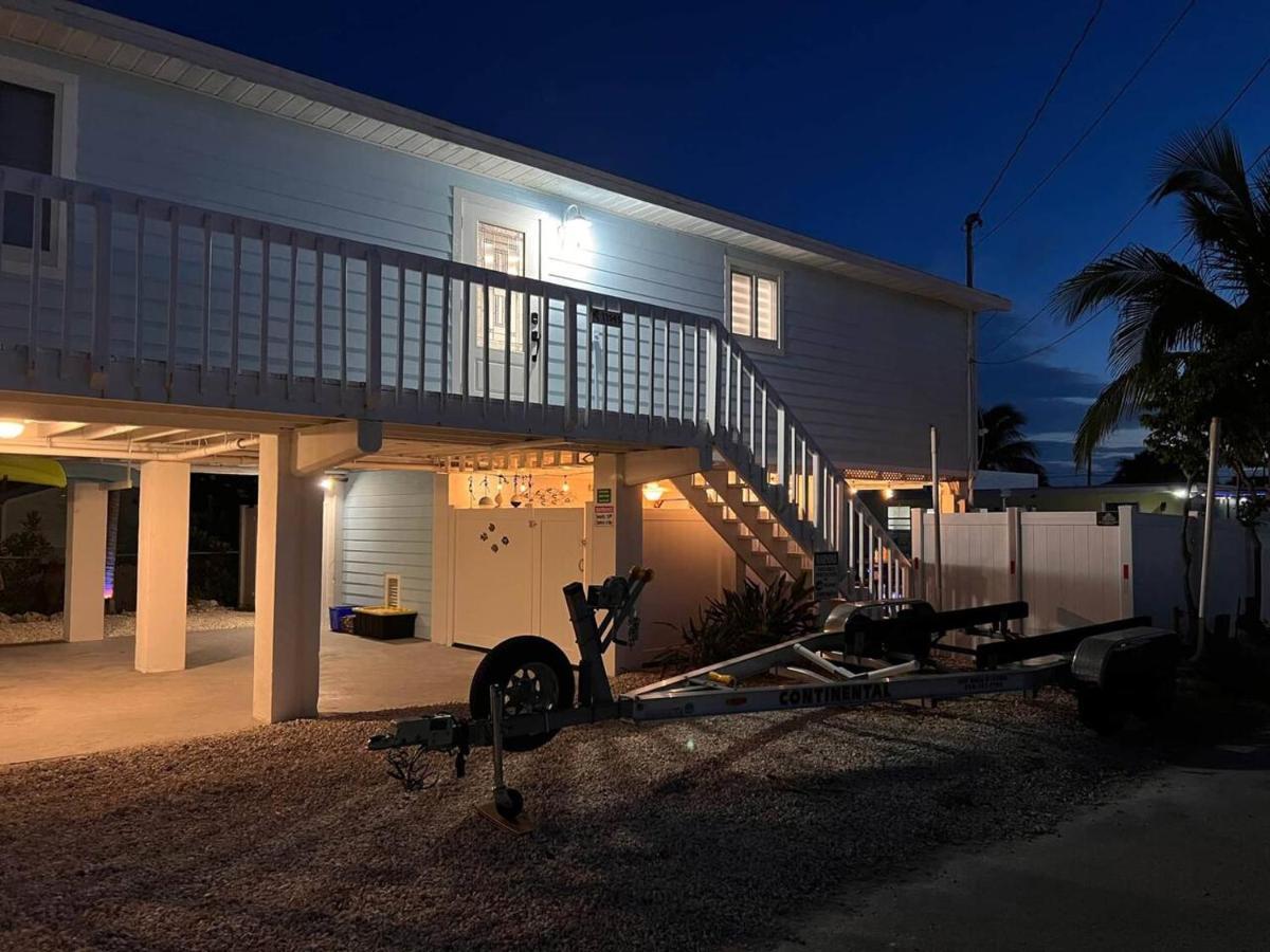 Casa Blue Pelican. Маратон Екстериор снимка